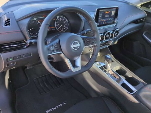 Used 2024 Nissan Sentra SR image 10