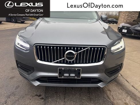Used 2020 Volvo XC90 T6 Momentum w/ Protection Package Premier image 8