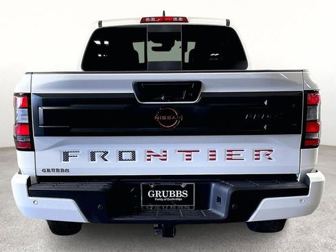 Certified 2025 Nissan Frontier Pro-X w/ Pro Premium Package image 6