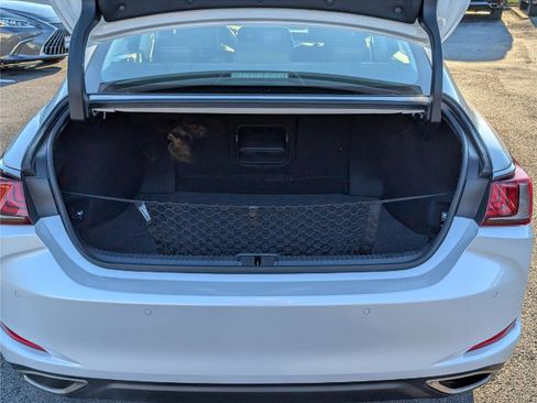 Certified 2023 Lexus ES 350 w/ Premium Package image 13