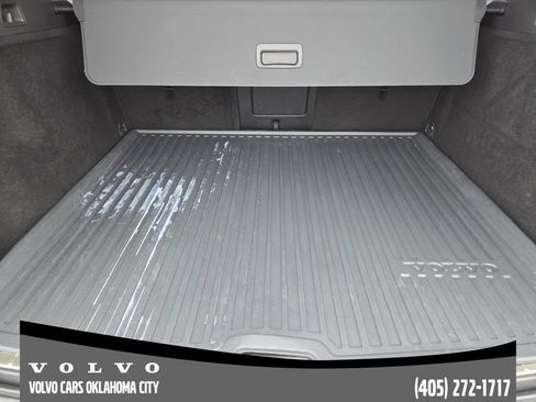 Certified 2023 Volvo XC60 B5 Plus w/ Protection Package Premier FWD image 26