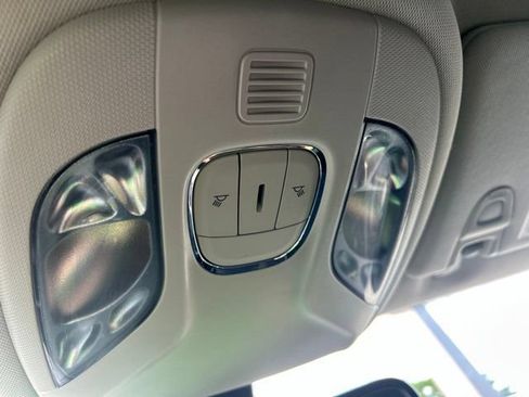 Used 2019 Jeep Compass Limited AWD/4WD image 31