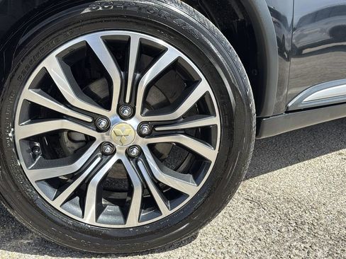 Used 2018 Mitsubishi Outlander ES image 4