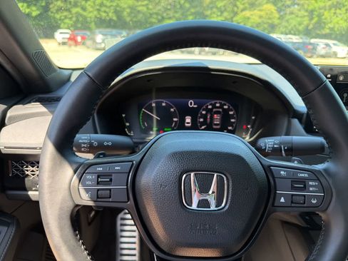 Certified 2025 Honda Accord Sport image 26