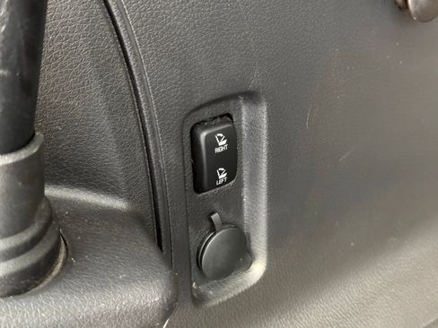 Used 2013 Ford Edge Limited image 44