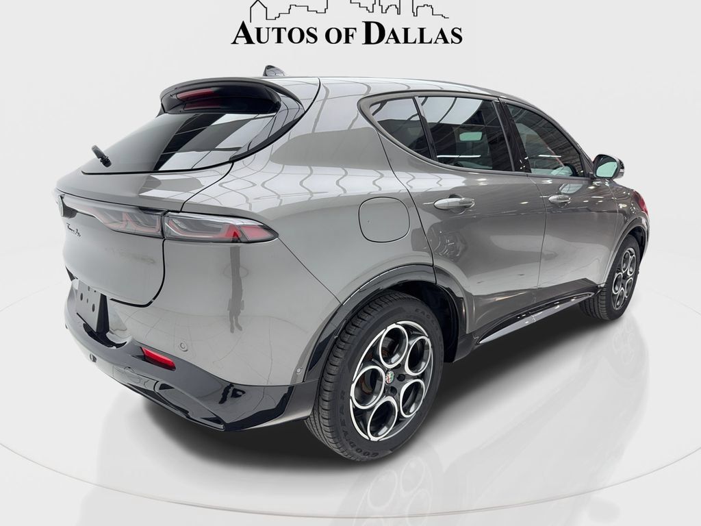 Used 2024 Alfa Romeo Tonale Ti w/ Active Assist Package AWD/4WD image 9