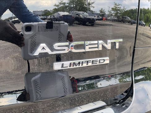 Certified 2025 Subaru Ascent Limited AWD/4WD image 21