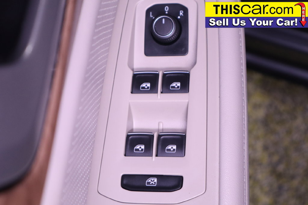 Used 2024 Volkswagen Atlas SE FWD image 37
