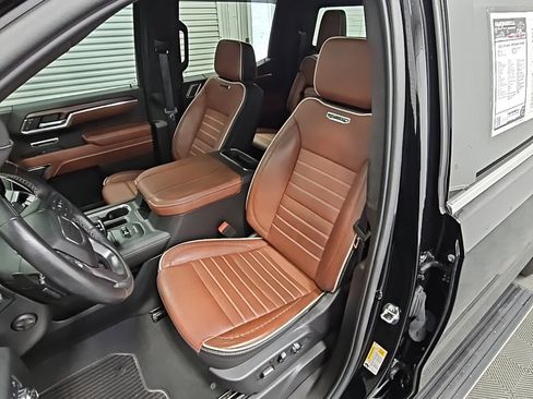 Used 2023 GMC Sierra 1500 Denali Ultimate image 28