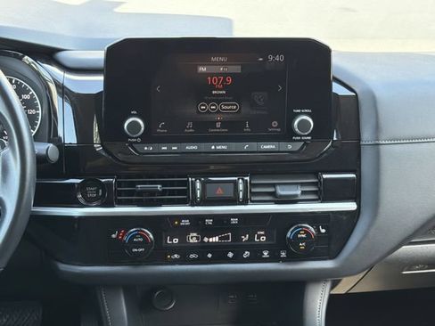 Certified 2025 Nissan Pathfinder SV AWD/4WD image 12