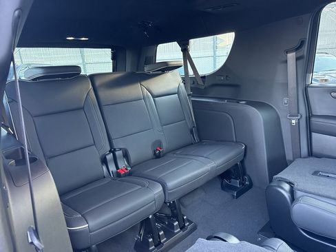 Used 2025 Chevrolet Suburban Premier w/ Sun And Tow Package image 13