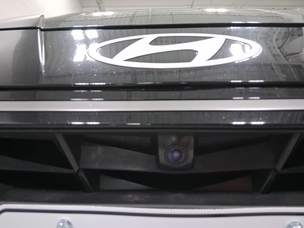 Used 2024 Hyundai Elantra Limited FWD image 50