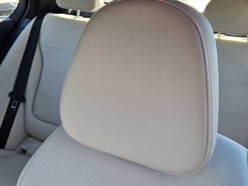 Certified 2025 Mercedes-Benz C 300 Sedan image 15