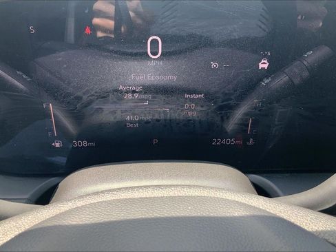 Used 2025 Buick Encore GX Preferred AWD/4WD image 18