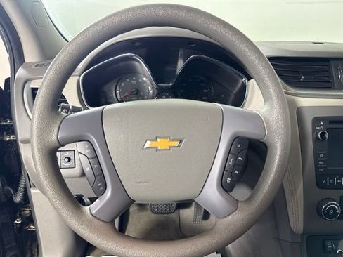Used 2017 Chevrolet Traverse LS w/ LPO, 'HIT The Road' Package FWD image 17
