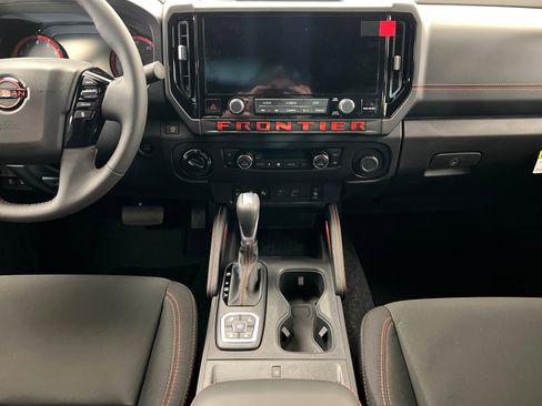 New 2026 Nissan Frontier PRO-4X w/ Pro-4x Convenience Package AWD/4WD image 13