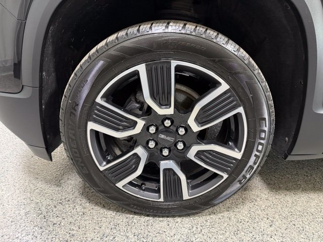 Used 2019 GMC Acadia SLT AWD/4WD image 29
