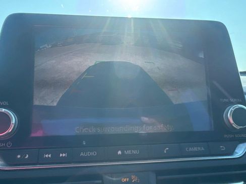 Certified 2023 Nissan Altima 2.5 SV FWD image 41