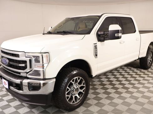 Used 2022 Ford F250 Lariat w/ Lariat Ultimate Package AWD/4WD image 11