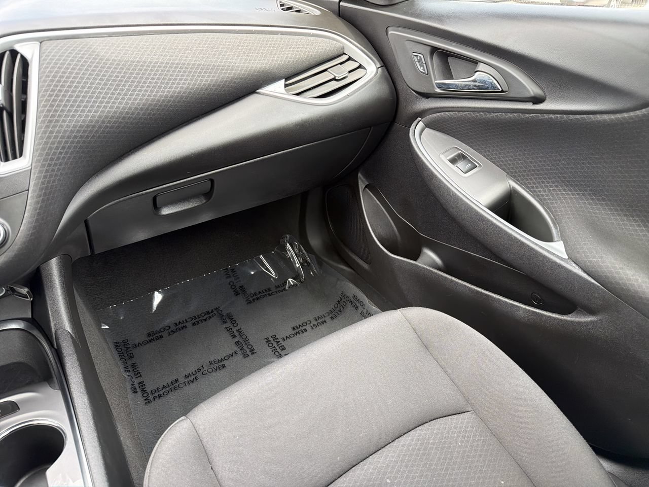Used 2024 Chevrolet Malibu LT FWD image 15