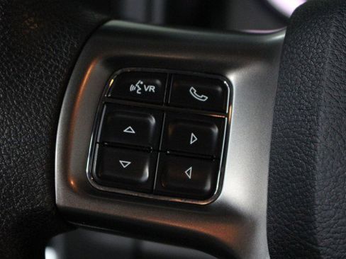 Used 2024 RAM 1500 Classic SLT image 10