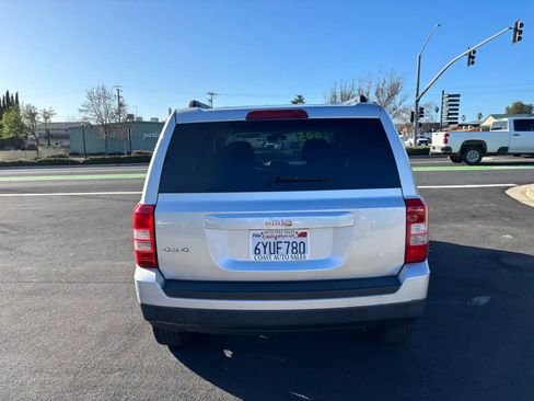 Used 2012 Jeep Patriot Sport w/ PWR Value Group image 7