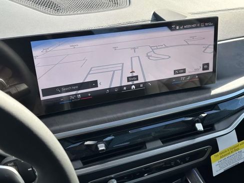 New 2026 BMW X7 xDrive40i w/ Premium Package image 17