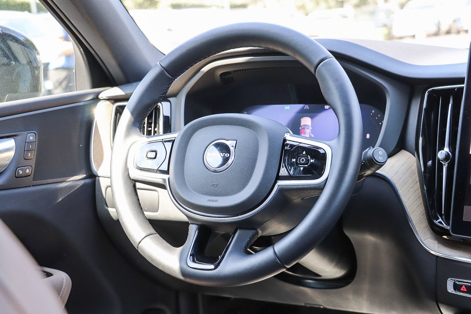 Used 2026 Volvo XC60 B5 Plus w/ Protection Package Premier AWD/4WD image 16