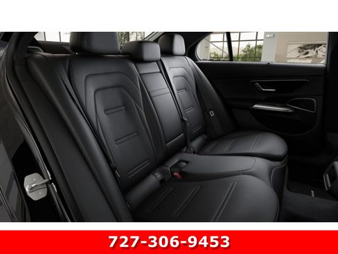Used 2026 Mercedes-Benz E 53 AMG e 4MATIC Sedan image 5