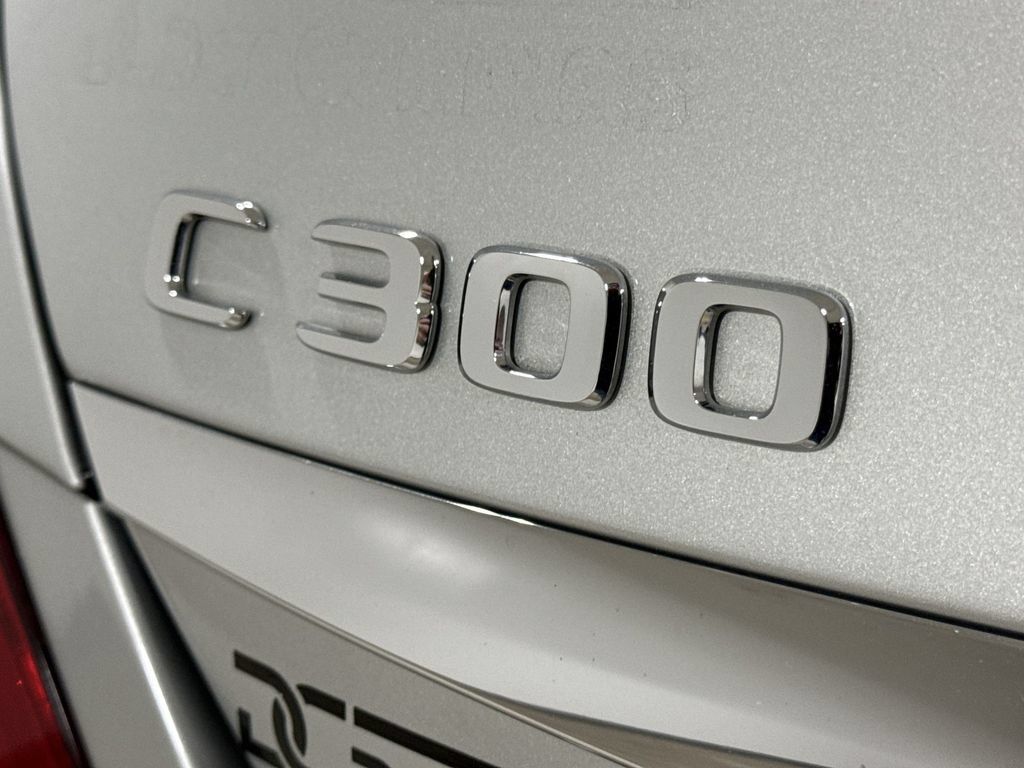 Used 2021 Mercedes-Benz C 300 4MATIC Sedan w/ Premium Package image 26