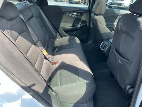 Used 2024 Chevrolet Malibu LT image 23