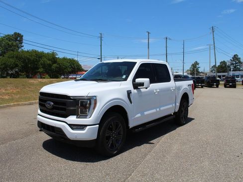 Used 2023 Ford F150 Lariat w/ Equipment Group 502A High AWD/4WD image 2