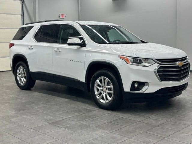 Used 2019 Chevrolet Traverse LT FWD image 1