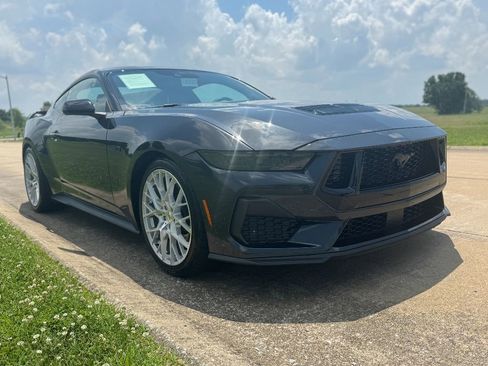 Used 2024 Ford Mustang GT Premium w/ GT Performance Package image 6
