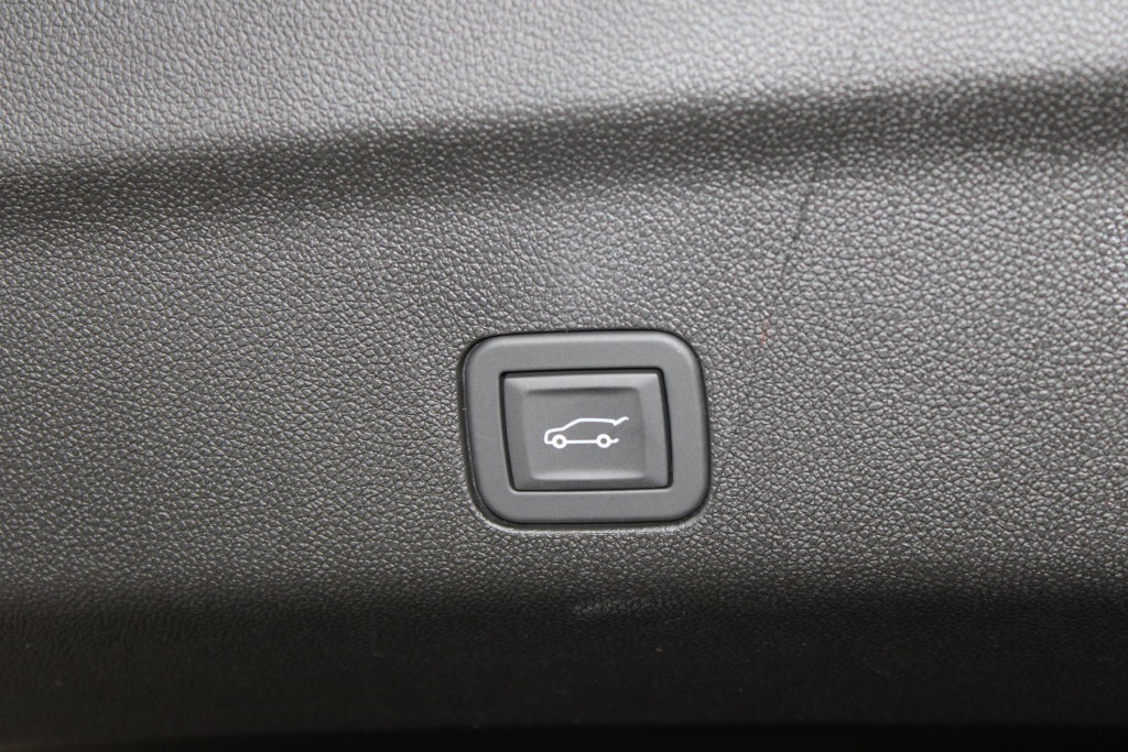 New 2026 Chevrolet Tahoe High Country AWD/4WD image 31