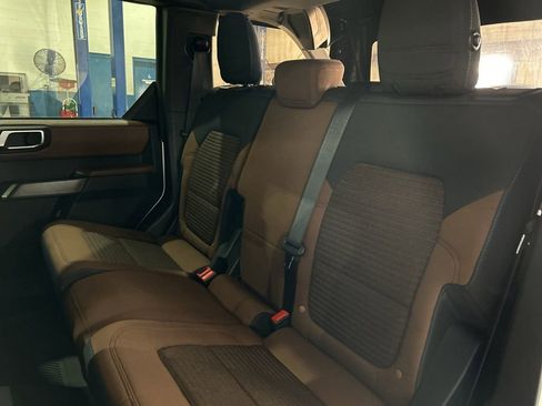 Used 2021 Ford Bronco Outer Banks AWD/4WD image 37