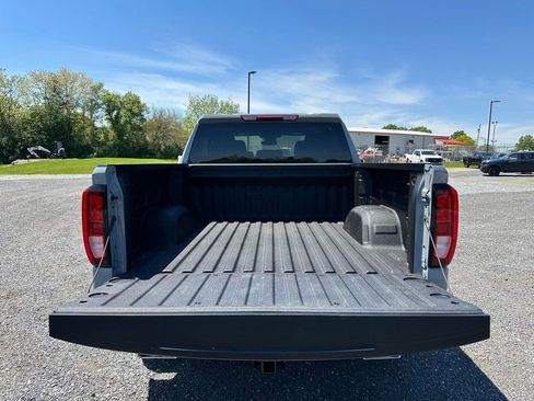 Used 2024 GMC Sierra 1500 Elevation AWD/4WD image 14