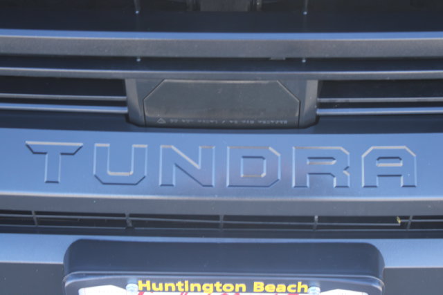 Used 2022 Toyota Tundra SR5 RWD image 9