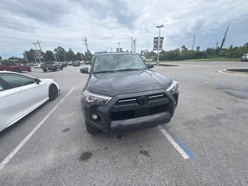 Used 2024 Toyota 4Runner SR5 Premium AWD/4WD image 13