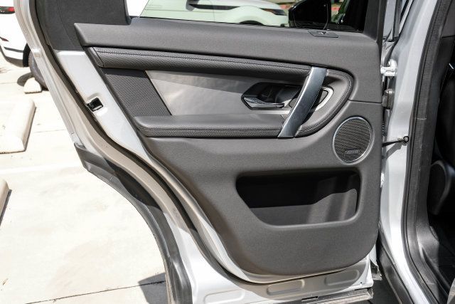Used 2026 Land Rover Discovery Sport Landmark AWD/4WD image 56
