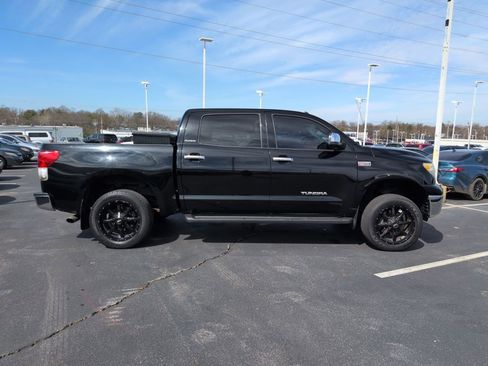 Used 2011 Toyota Tundra Limited w/ Platinum Pkg image 7