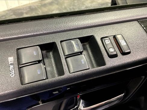 Certified 2020 Toyota 4Runner TRD Off-Road Premium image 41