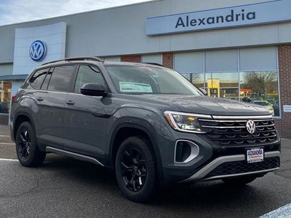 New 2026 Volkswagen Atlas Peak Edition