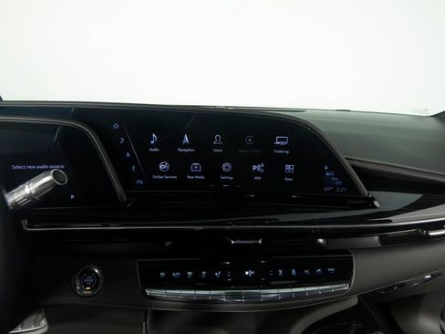 Used 2023 Cadillac Escalade V AWD/4WD image 15