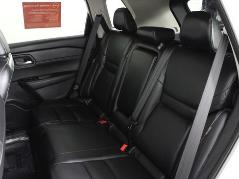Certified 2024 Nissan Rogue SL FWD image 22