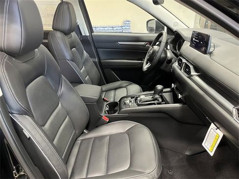 New 2025 MAZDA CX-5 AWD 2.5 S w/ Preferred Package image 18
