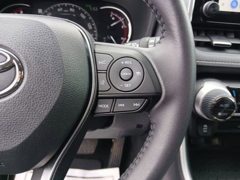 Used 2024 Toyota RAV4 XLE Premium FWD image 19