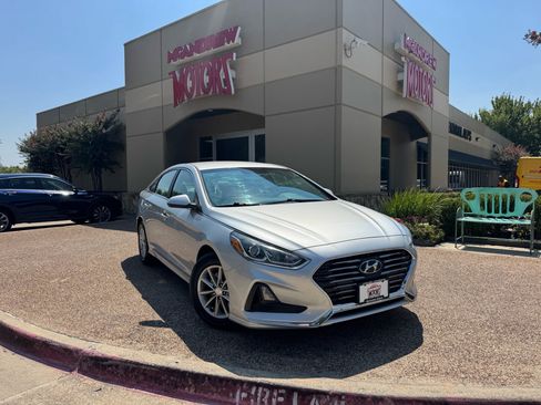 Used 2019 Hyundai Sonata ECO FWD image 1