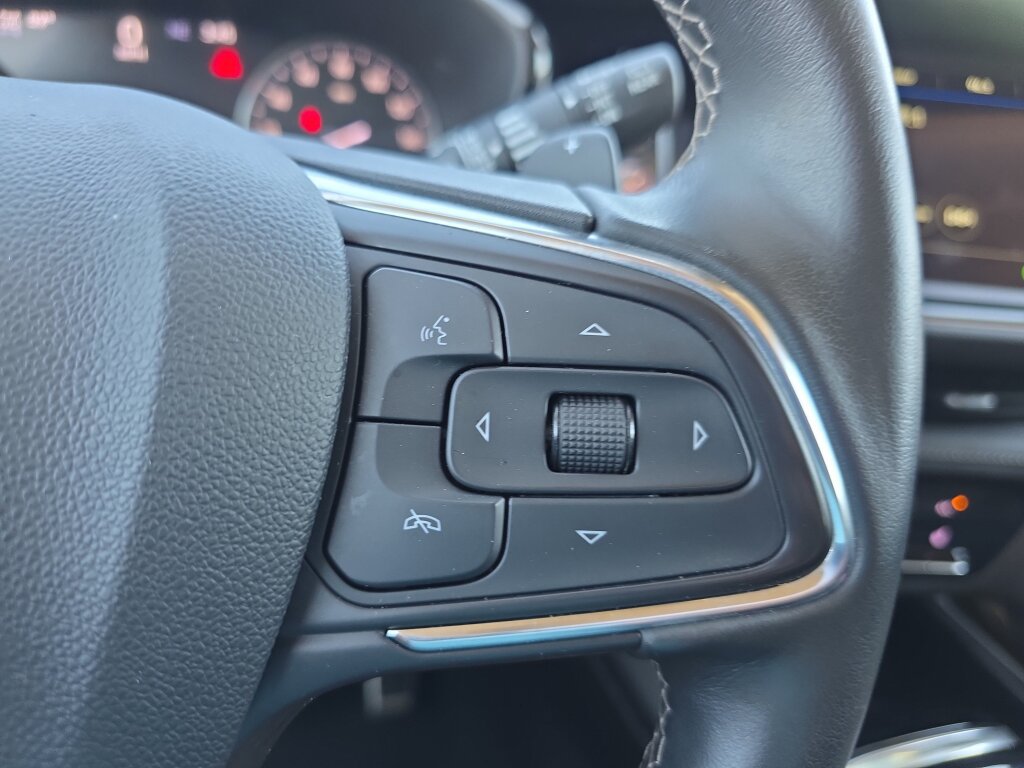 Used 2023 Buick Envision Essence w/ Sport Touring Package AWD/4WD image 20