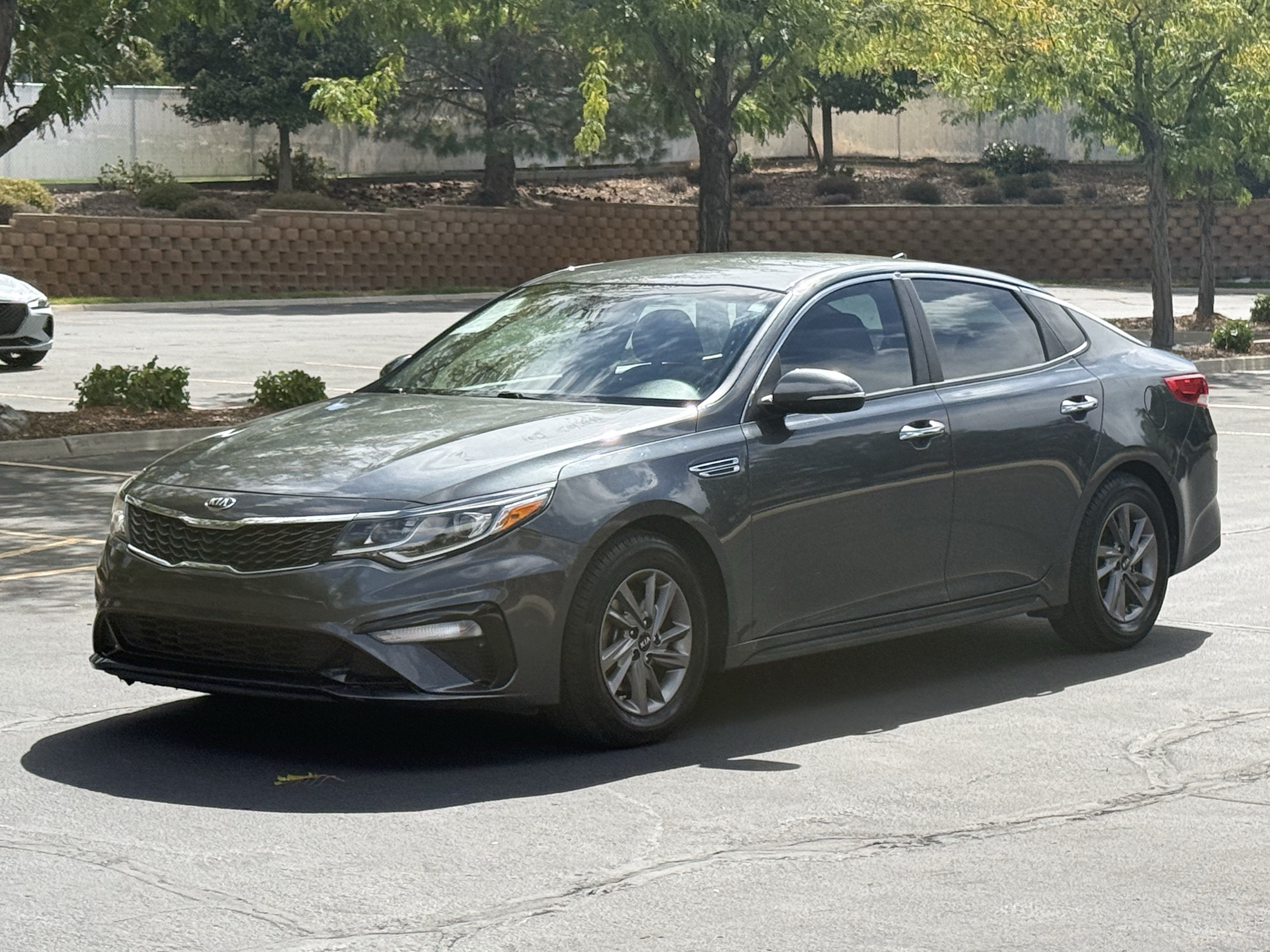 Used 2020 Kia Optima LX FWD image 8